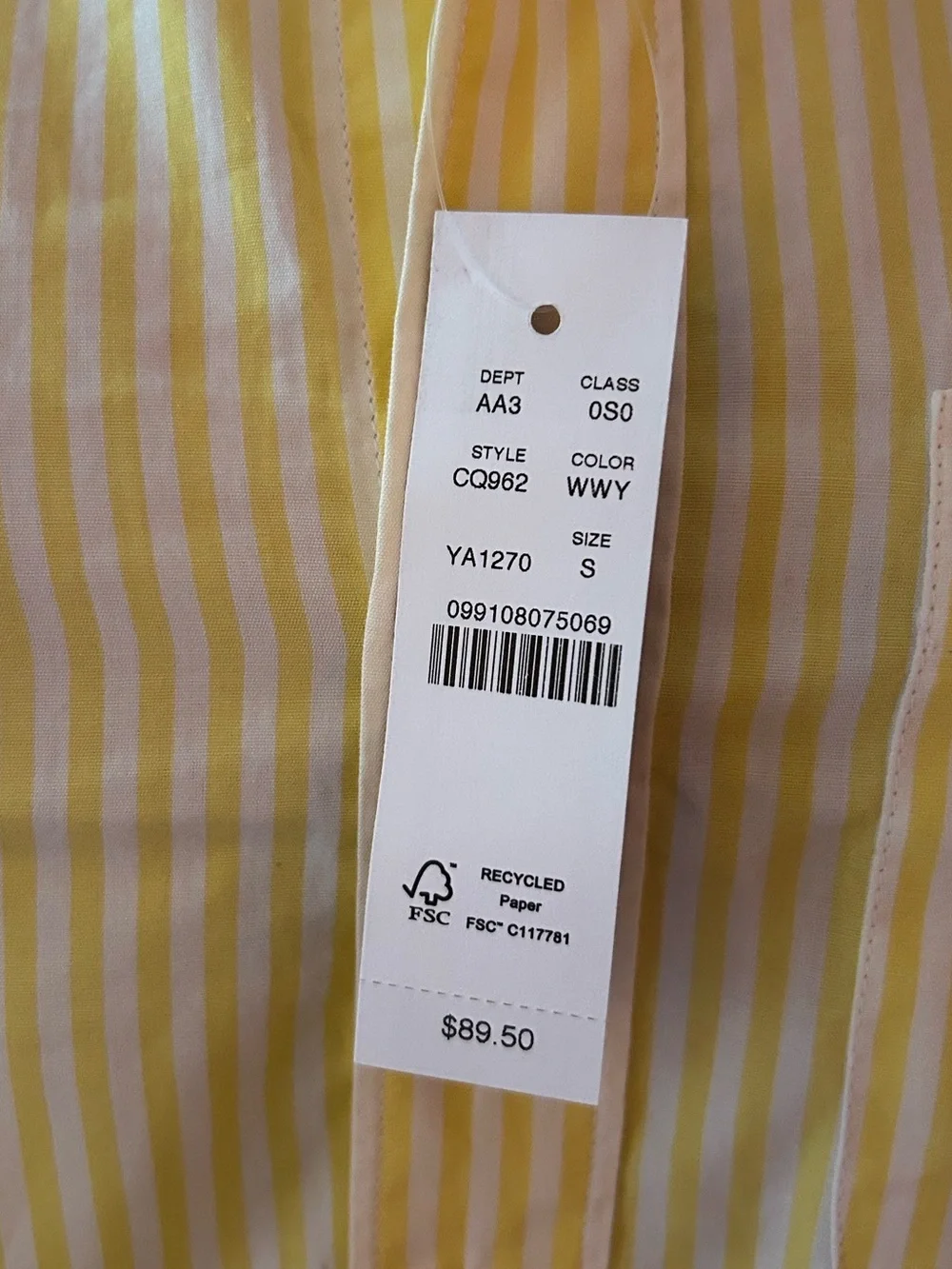 J. Crew men’s the Poplin Shirt William white & Yellow Striped cotton shirt.S,M,L